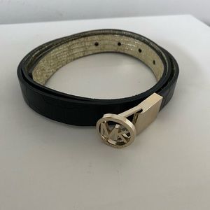 Michael Kors Snakeskin Skinny Reversible Belt